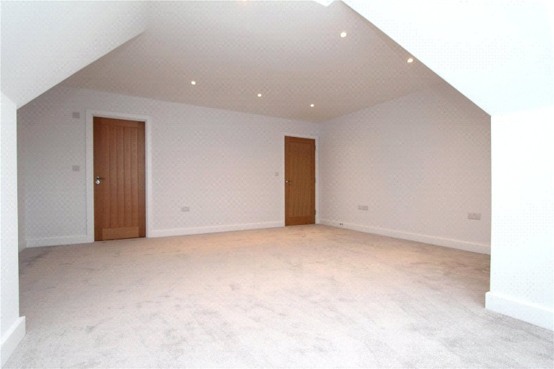 Lymington Road, Highcliffe, Christchurch, Dorset, BH23