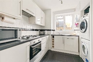 Garratt Lane, London, SW17