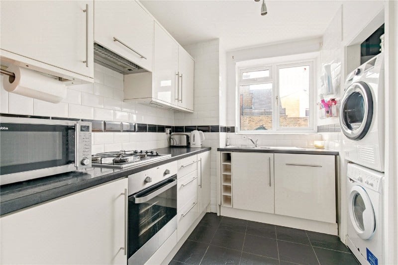 Garratt Lane, London, SW17