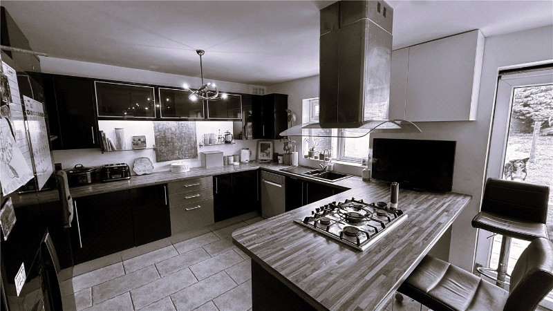 Britannia Avenue, Dartmouth, Devon, TQ6