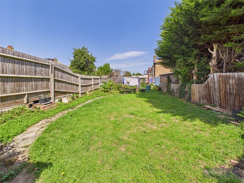 Hamilton Avenue, Surbiton, KT6