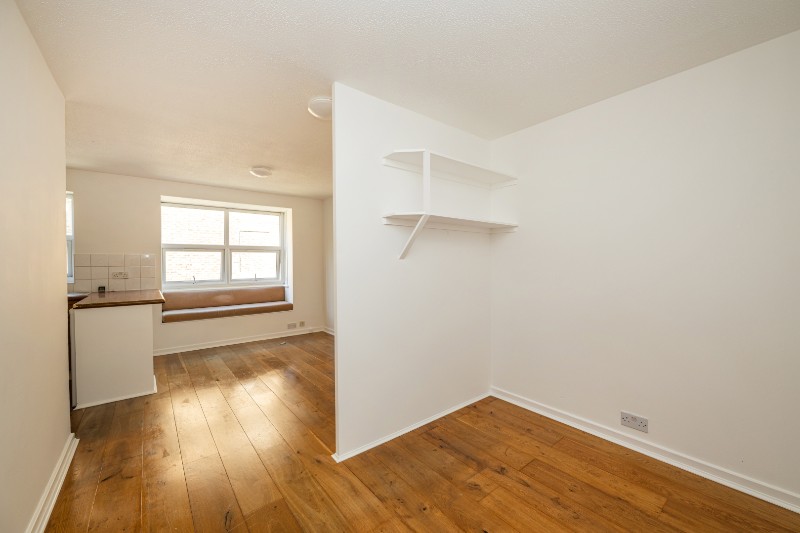 Bramley Road, London, W10