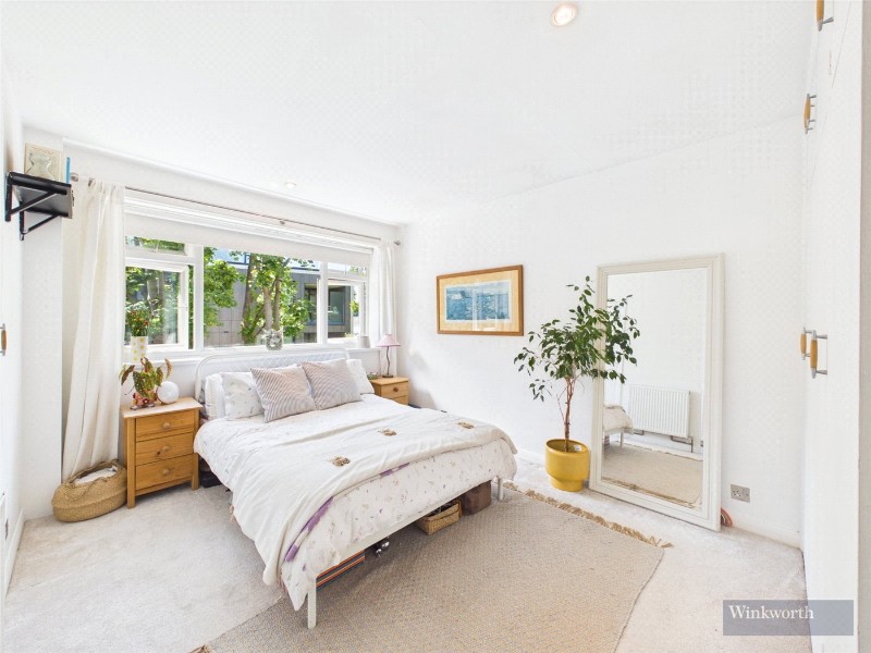 St. Andrew's Square, Surbiton, KT6
