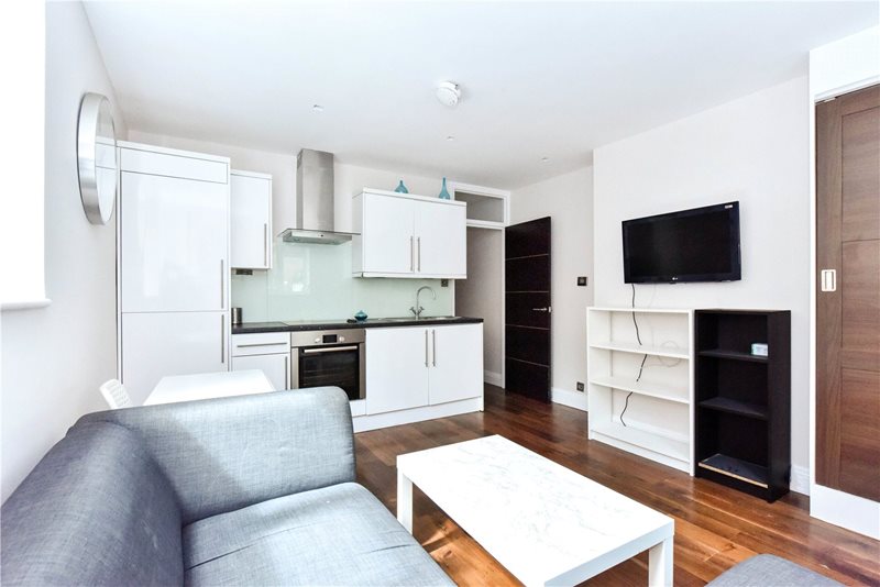 Rosebery Avenue, London, EC1R