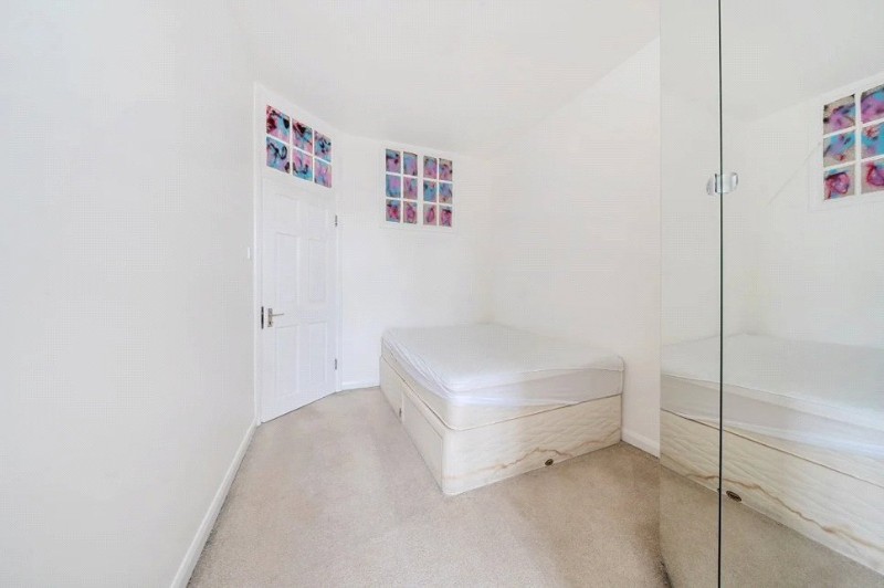 Moreland Court, Finchley Road, London, NW2