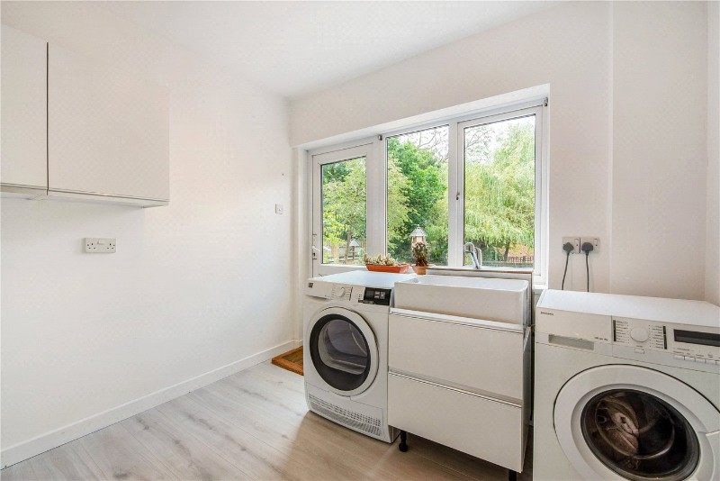 Manningford Close, Winchester, Hampshire, SO23