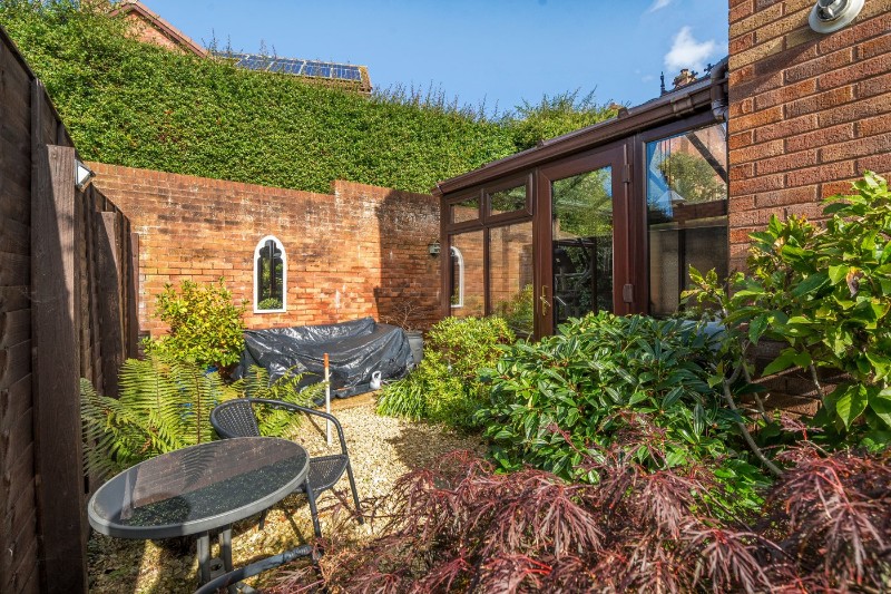 Avranches Avenue, Crediton, Devon, EX17