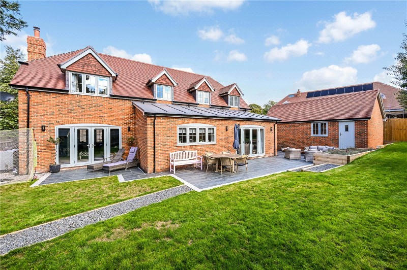 Mortimer Close, Winchester, Hampshire, SO23