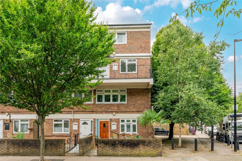 Walter Besant House, 300 Bancroft Road, London, E1