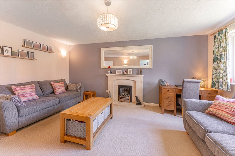Faulconbridge Way, Heathcote, Warwick, Warwickshire, CV34