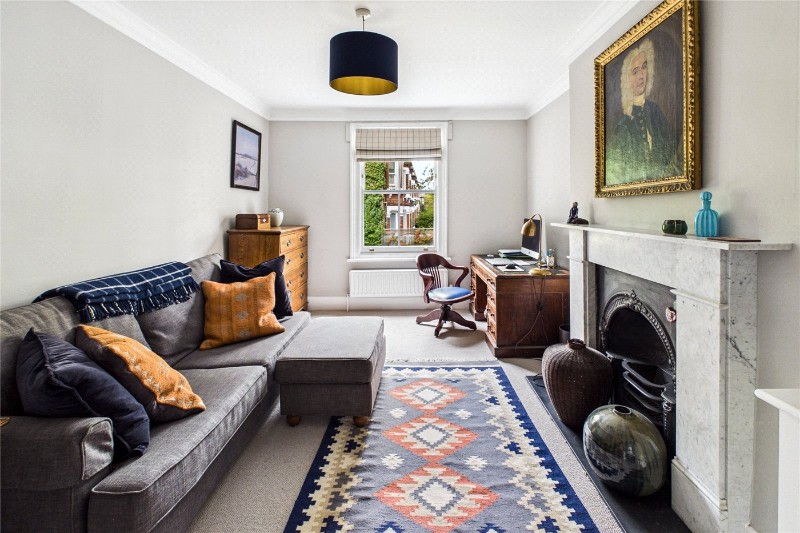 Gubyon Avenue, London, SE24