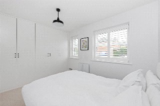 Henry Doulton Drive, London, SW17