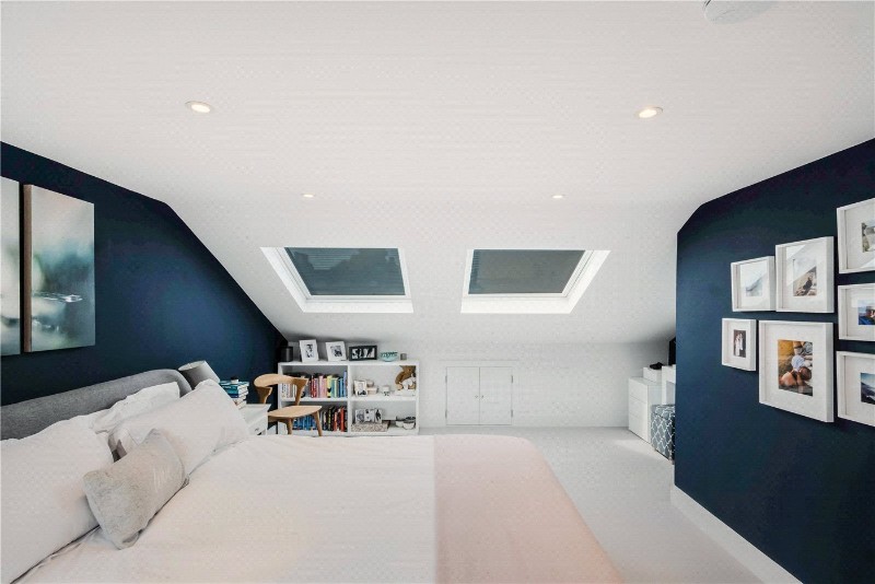 Henslowe Road, East Dulwich, London, SE22