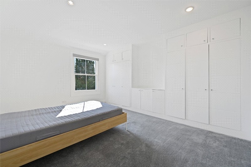 Old Oak Road, London, W3