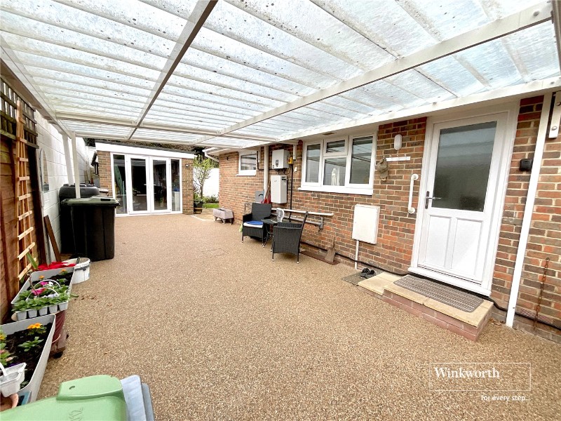 Chewton Common Road, Highcliffe, Christchurch, Dorset, BH23
