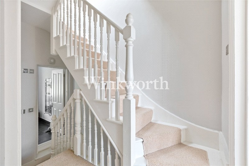 Leith Road, London, N22