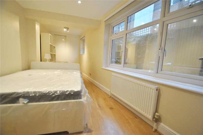 Falkland Road, London, NW5