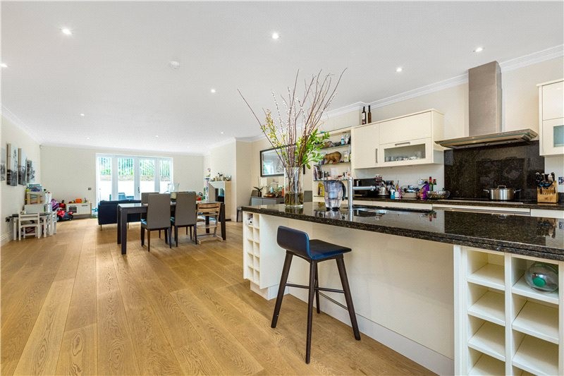 Lonsdale Road, Barnes, London, SW13
