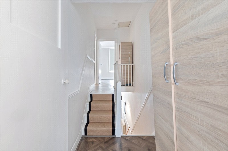 Dunlace Road, London, E5