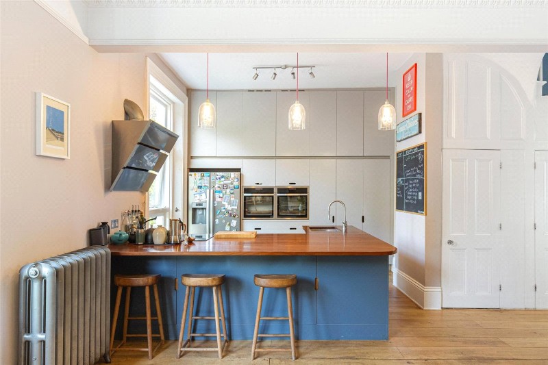 Belvedere Road, London, SE19