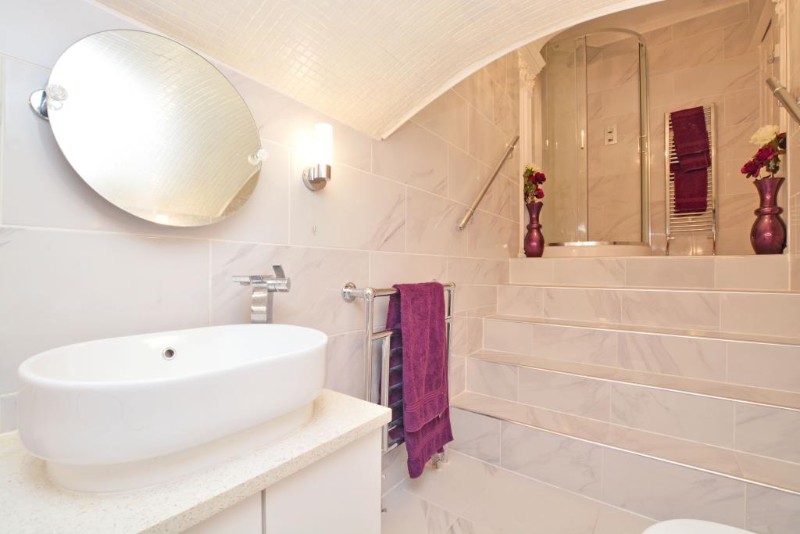 Kidbrooke Park Road, Blackheath, London, SE3