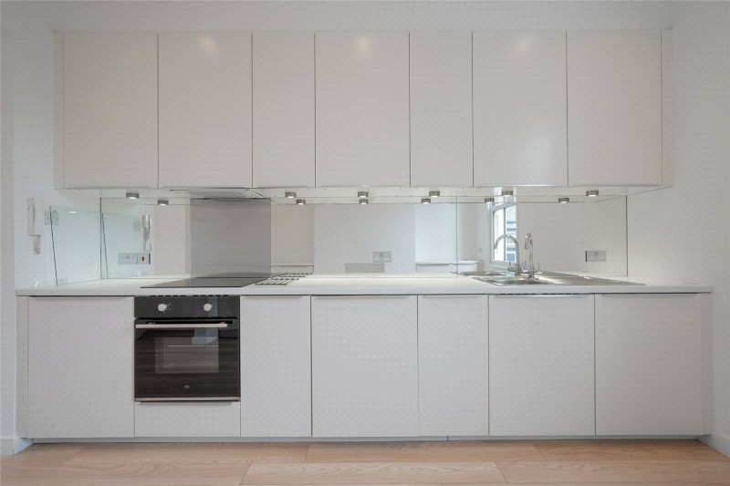 Saltram Crescent, London, W9