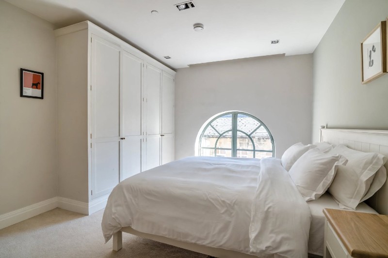 Beehive Yard, Bath, Somerset, BA1