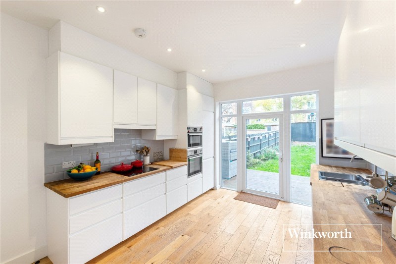 Rosemont Avenue, North Finchley, London, N12