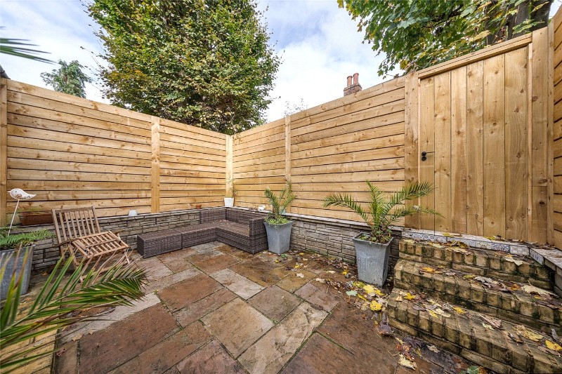 Chelverton Road, London, SW15