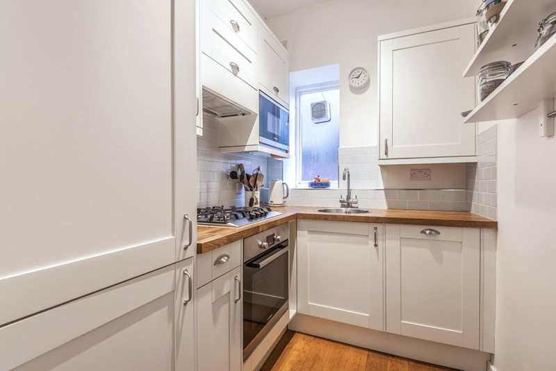 Kingsmead Road, London, SW2