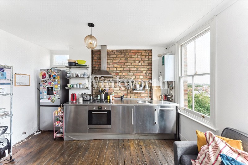 Grand Parade, Green Lanes, London, N4