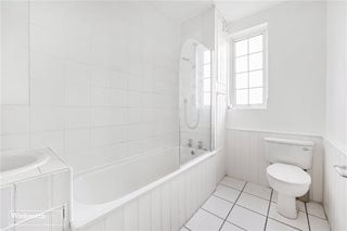 Gloucester Court, Kew Road, Richmond, TW9