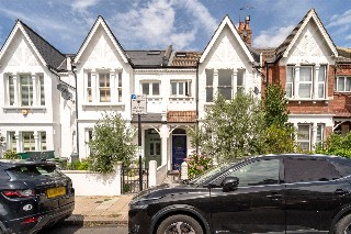 Sternhold Avenue, London, SW2