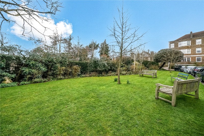 South Grove, London, N6