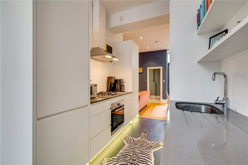 Kinnoul Road, London, W6