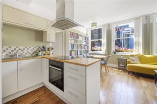 Vine Hill, London, EC1R