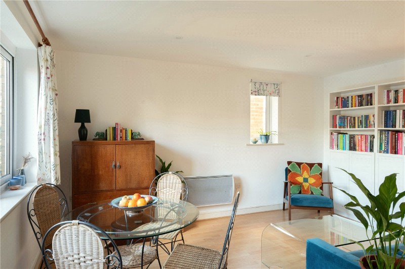 Morton Close, London, E1