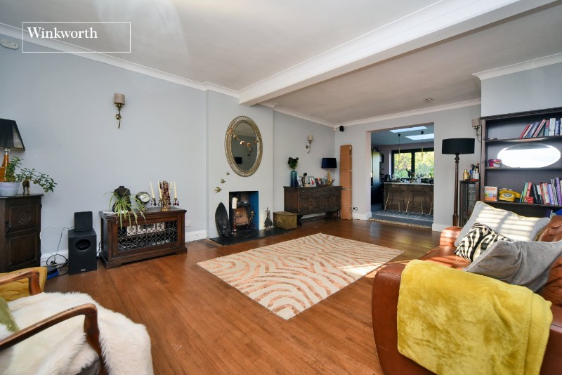 Kingsmead Avenue, Worcester Park, KT4