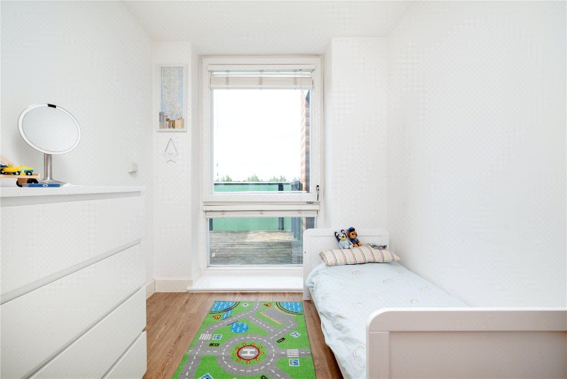 Seven Sisters Road, London, N4