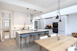 Westhorpe Road, London, SW15