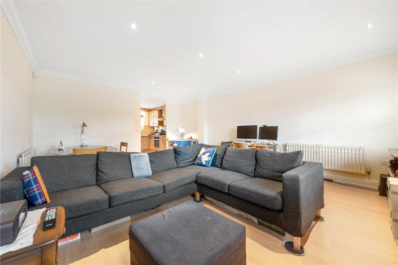 Hayes Grove, London, SE22