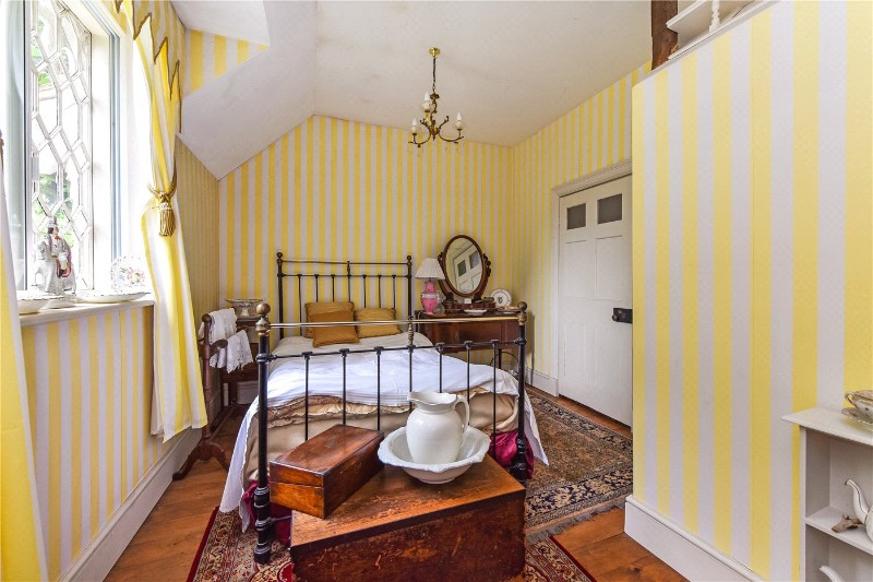 Hill Brow Road, Hill Brow, Liss, Hampshire, GU33