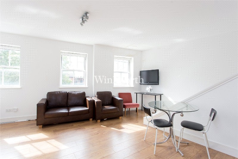 Finchley Road, Golders Green, London, NW11