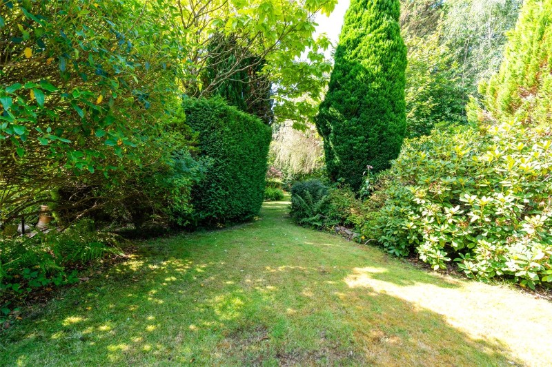 Holt Lane, Holt, Wimborne, Dorset, BH21