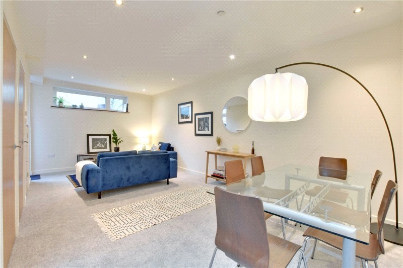 Hedgley Mews, Lee, London, SE12