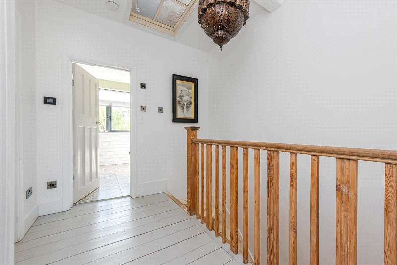 Haycroft Gardens, London, NW10