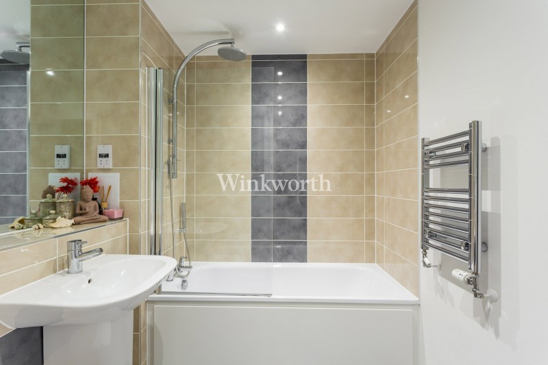 Lapwing Heights, Waterside Way, London, N17