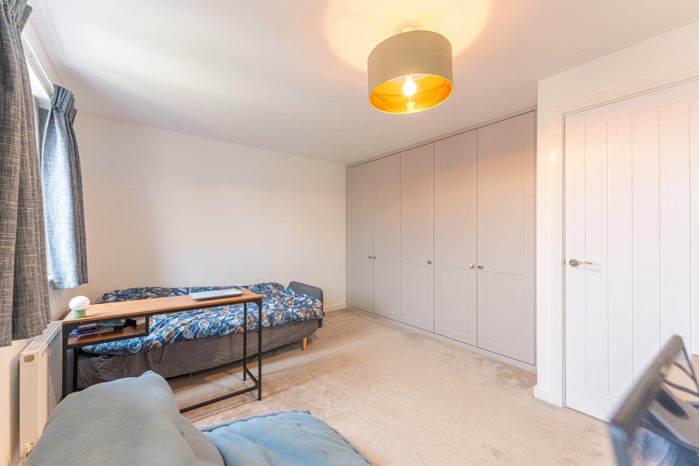 Bedroom 2 To Wardrob