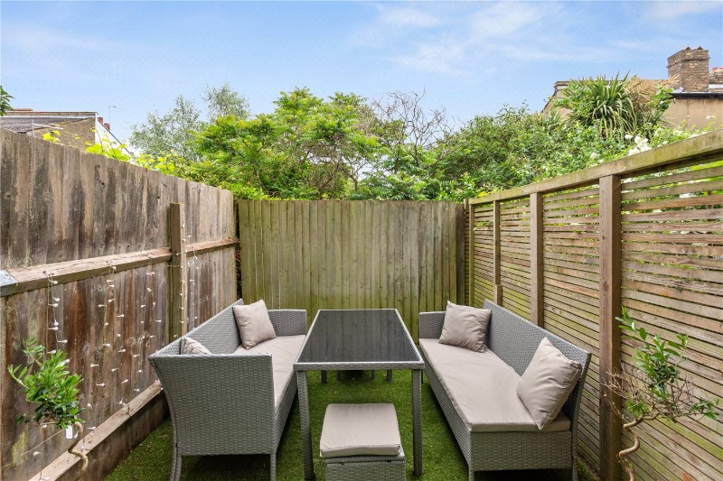 Ribblesdale Road, London, SW16