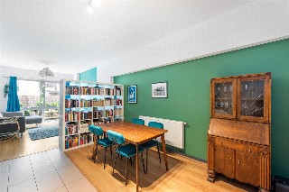 Swan Lane, London, N4